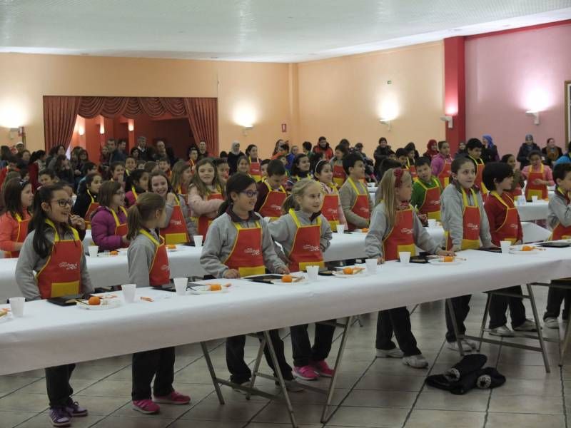 GALERÍA DE FOTOS -- Pequeños chefs en la Festa de la Clemenules