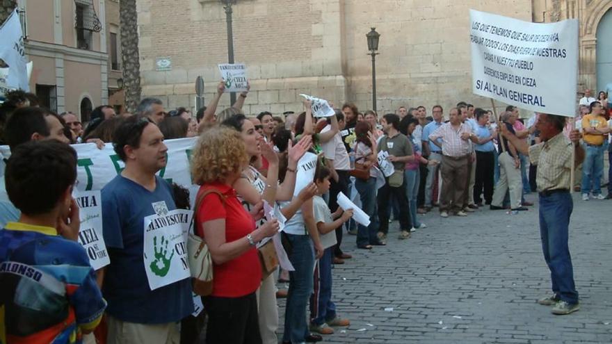 Piden que los ediles del PP que aprobaron Ciezagolf paguen los 600.000 euros