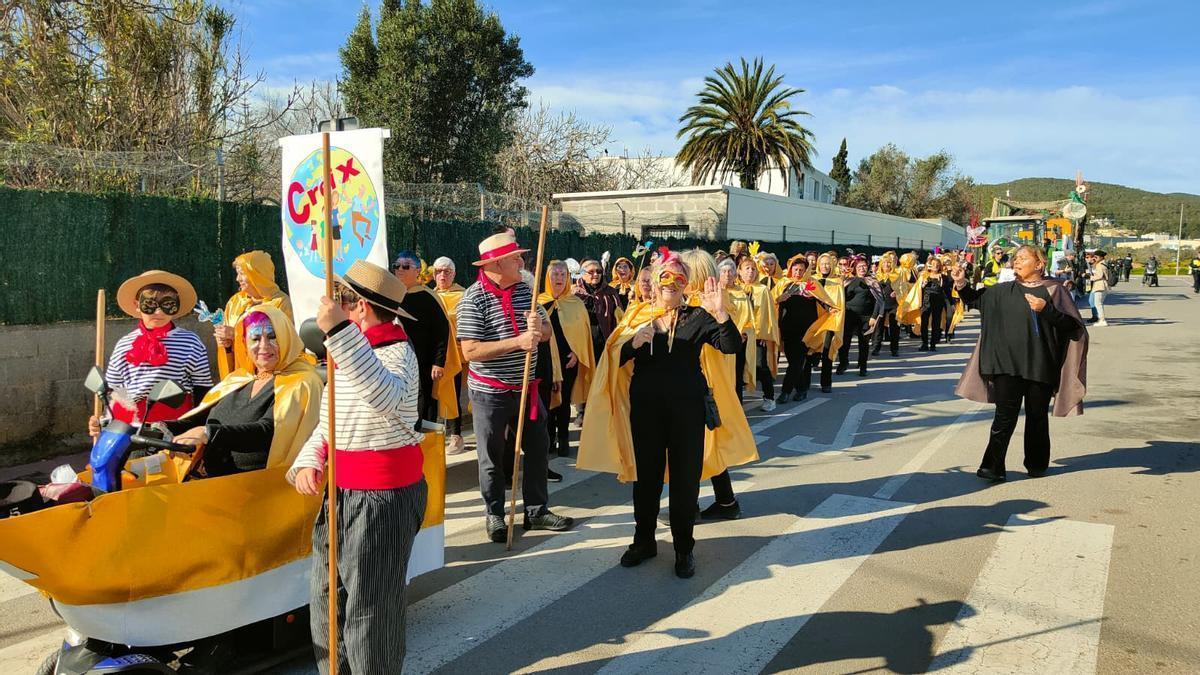 La rúa de Carnaval de Puig d'en Valls, en imágenes