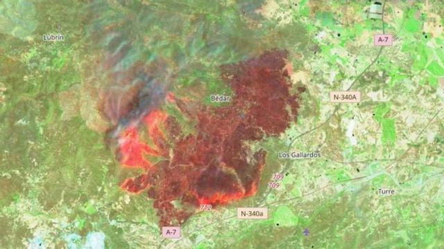 Imatge de satèl·lit de l’incendi de Los Gallardos.