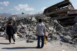 Els traumes i la por d’un futur incert sotgen els supervivents del terratrèmol de Turquia i Síria