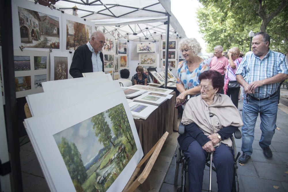 Fira d'Artistes i Artesans del Passeig Pere III