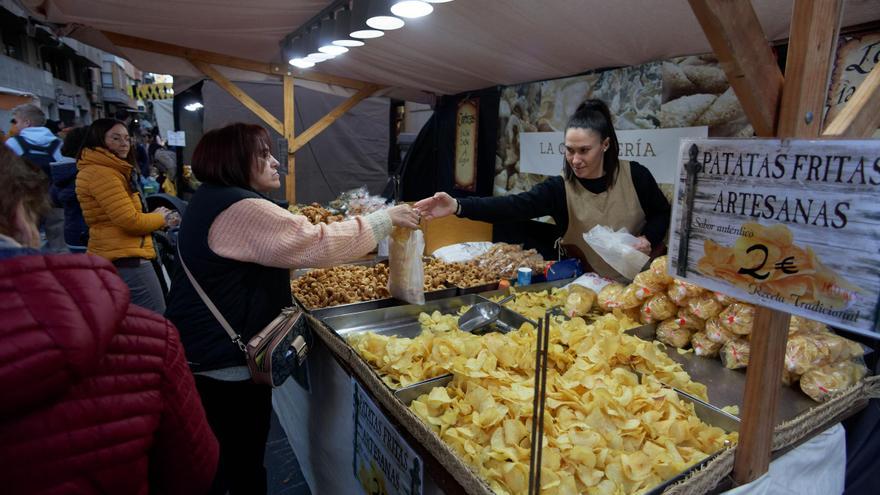 Todas las imágenes de la apertura del mercado medieval de Vila-real