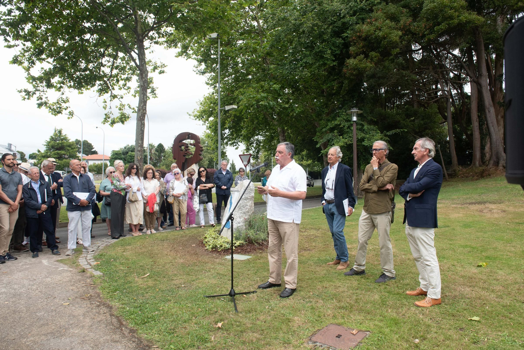Inauguración del parque Rafael Castor Casdelrrey en Bastiagueiro