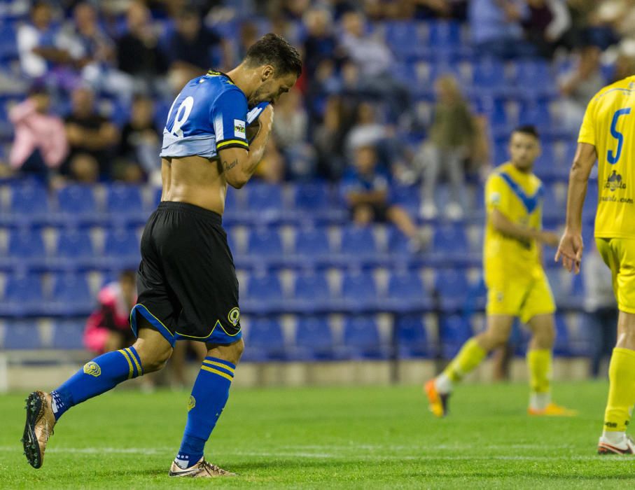 El Hércules regala otro empate en casa ante el Badalona por su nula ambición.