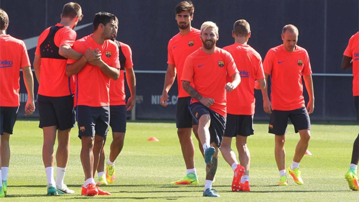 Los jugadores del Barça en el entrenamiento previo al Trofeu Joan Gamper