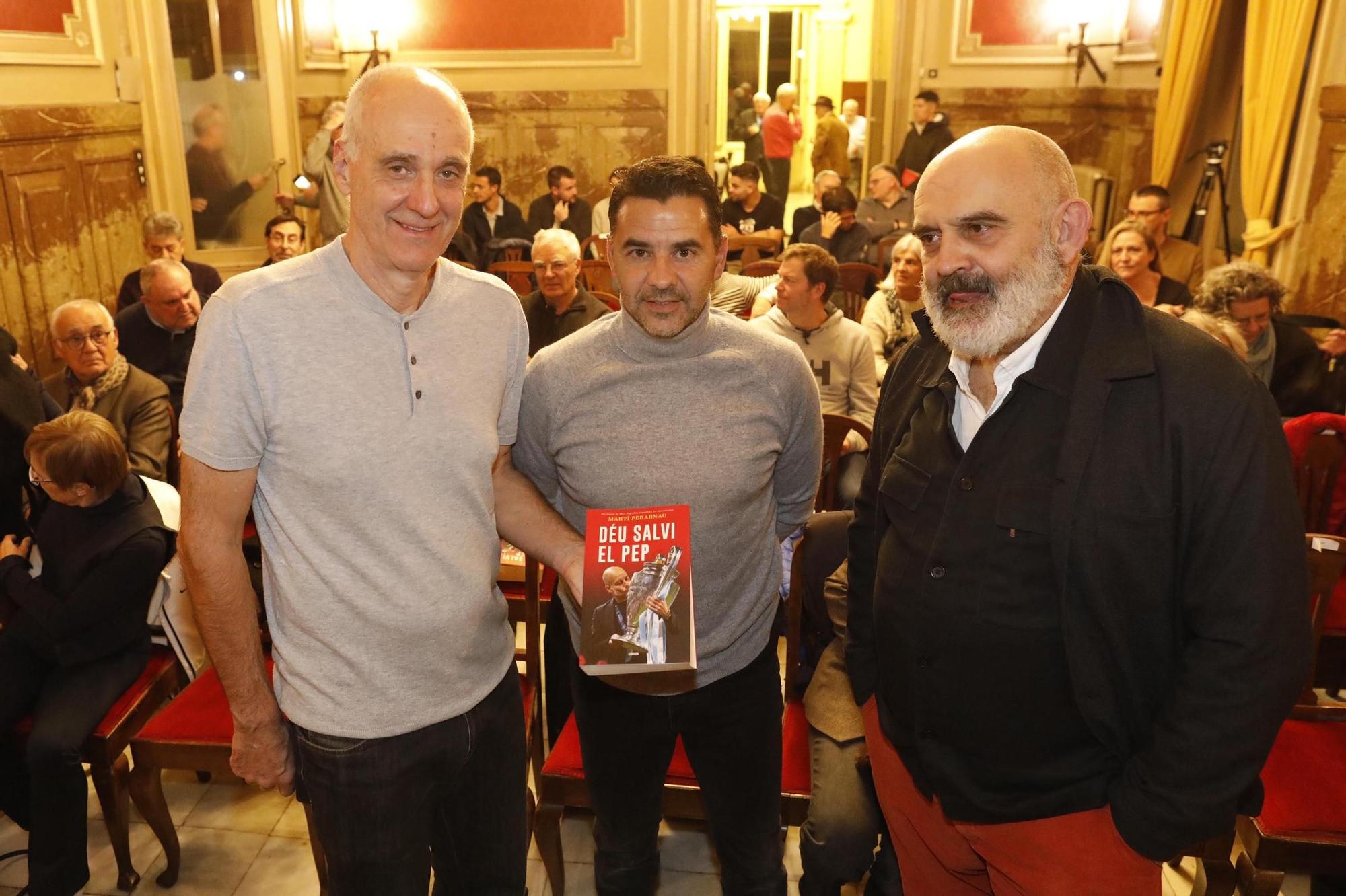 La presentació del llibre de Martí Perarnau sobre Guardiola a Girona