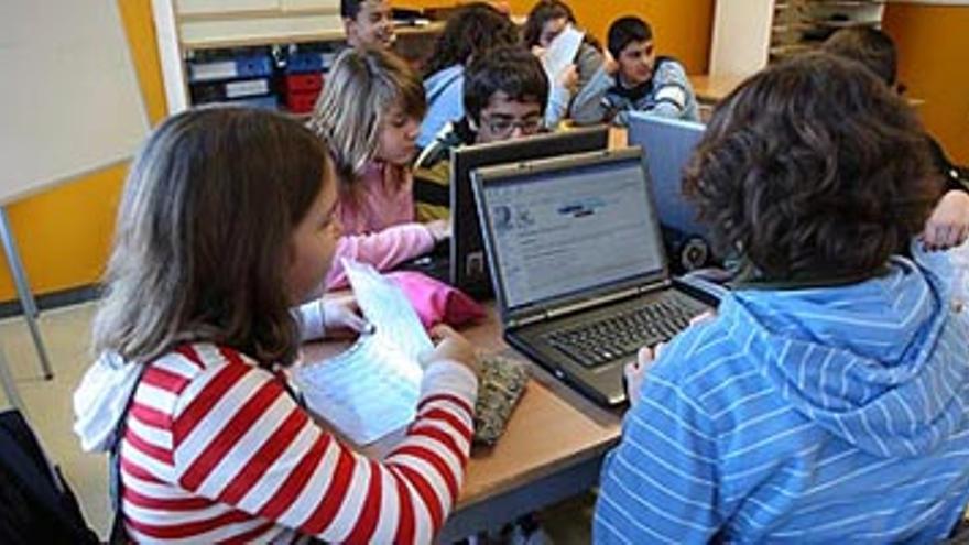 La educación en España se estanca en los niveles medios, según el informe PISA