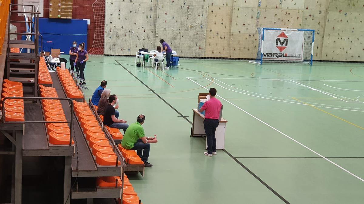 Gradas de pista del pabellón La Rosaleda.