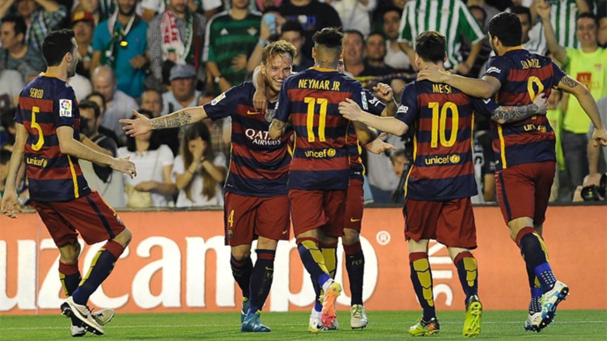 El Barça resolvió de nuevo en la segunda mitad en campo del Betis