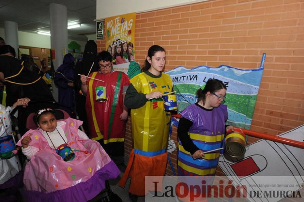 Los tambores de Moratalla llegan al colegio Primitiva López