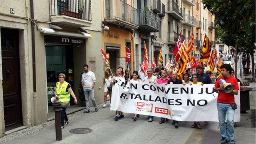 Manifestants d&#039;UGT i CCOO a Girona.