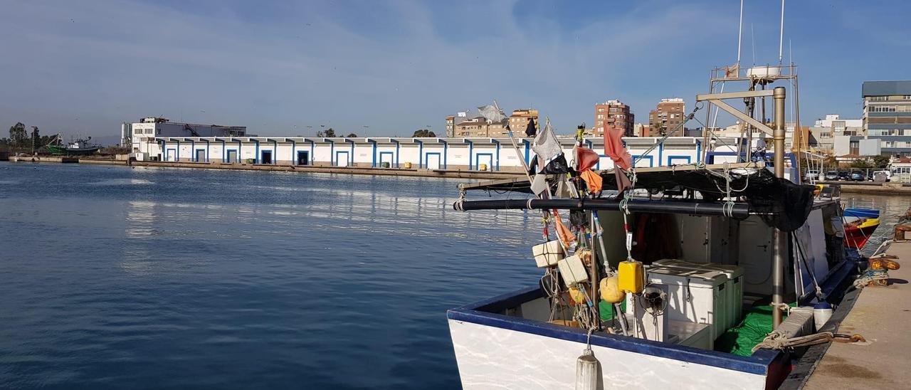 El preu del gasoil pels núvols fa insostenible l&#039;activitat pesquera en la Comunitat Valenciana