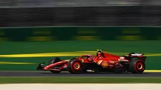 Sainz y Ferrari buscan llevar su euforia a Japón contra el dominio de Verstappen y Red Bull