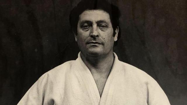 Pascal Bonomo, el decano de las artes marciales y la musculación en Ibiza