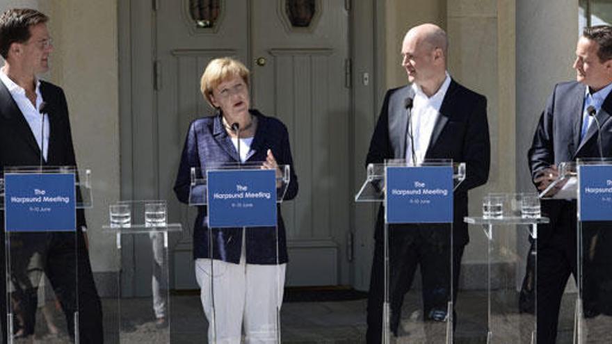 David Cameron, Fredrik Reinfeldt, Angela Merkel y  Mark Rutte.
