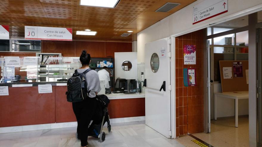 Los médicos de los centros de salud de Ibiza y Formentera atienden casi 400.000 consultas