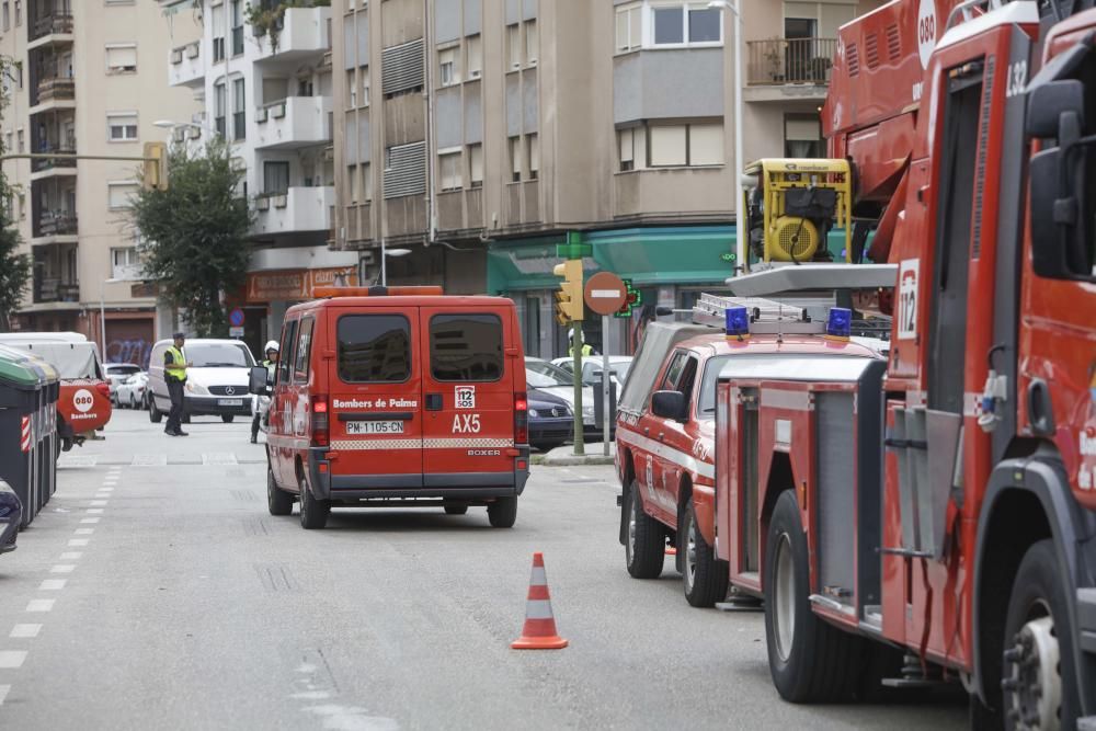 Incendio en la segunda planta de un edificio en Son Oliva