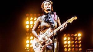 La cantante siciliana Carmen Consoli revisará su repertorio con la Orquestra de Músiques d’Arrel de Catalunya en Paral·lel 62.