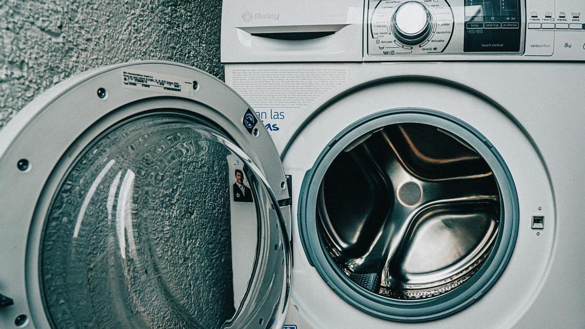 Urgente: o le haces esto a tu lavadora o despídete de ella para siempre