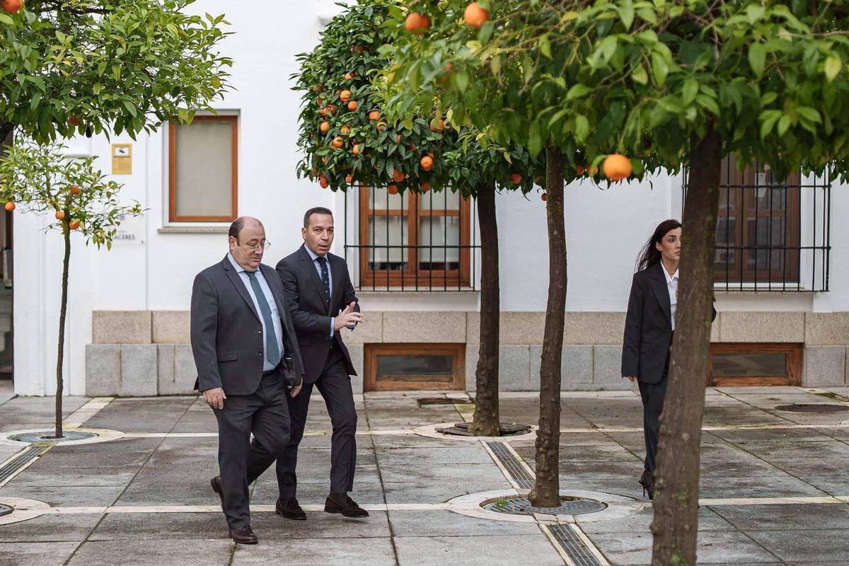 Fotogalería | Pleno de la Asamblea de Extremadura este jueves