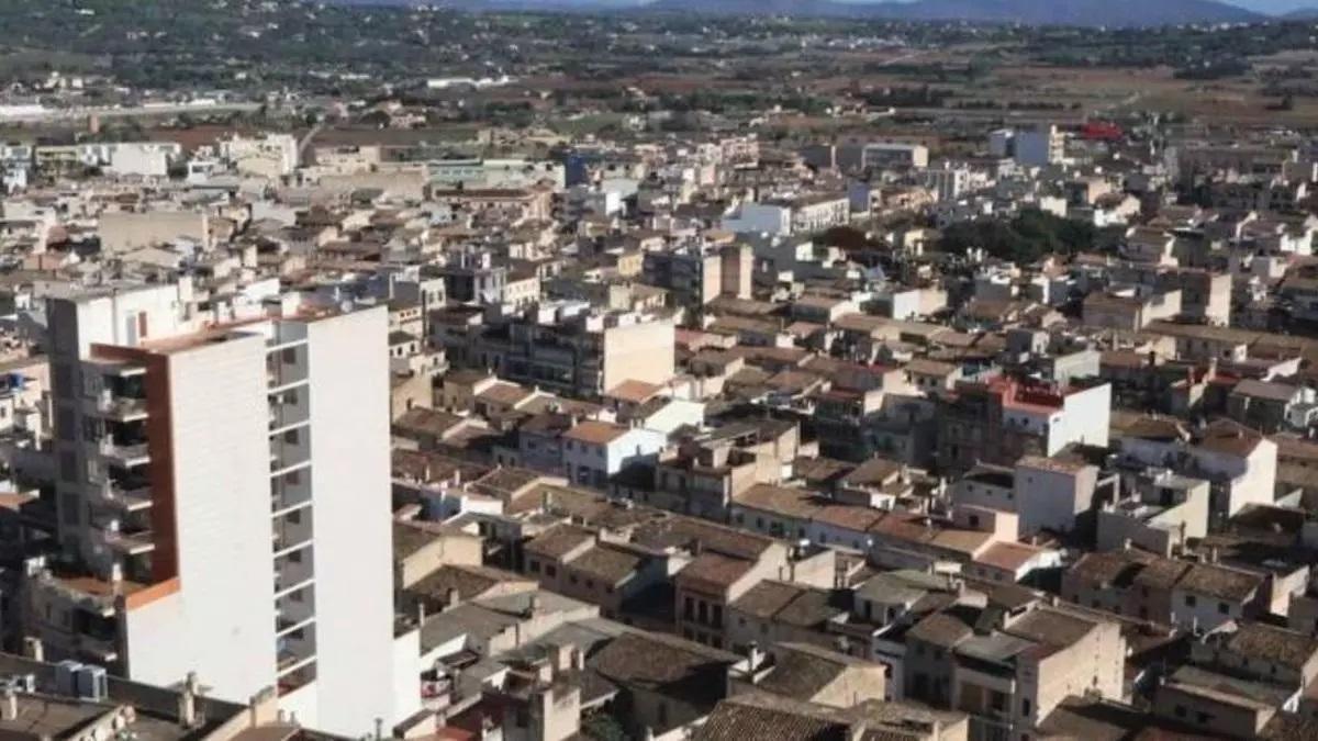 Manacor da luz verde con excepciones a transformar locales comerciales en viviendas