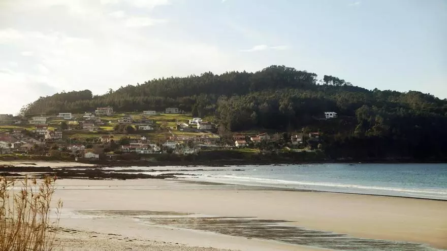 El lugar que inspiró la canción más bonita del indie español es un rincón idílico de las Rías Baixas: playa América