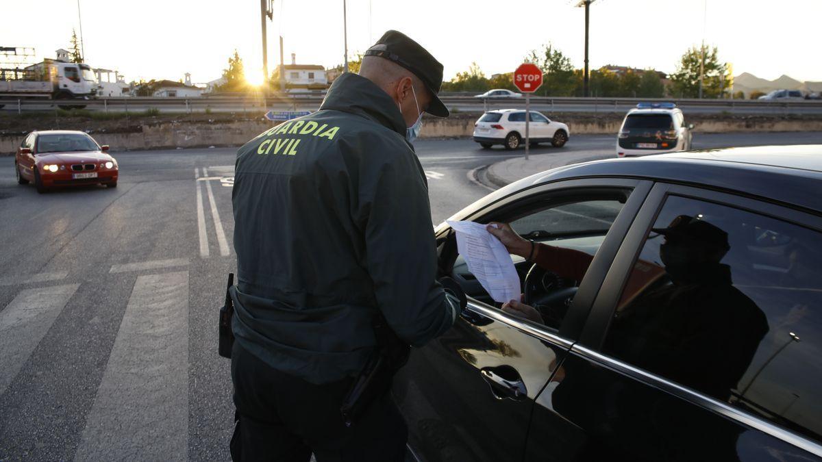 El conductor ha sido multado por la DGT por este curioso motivo.