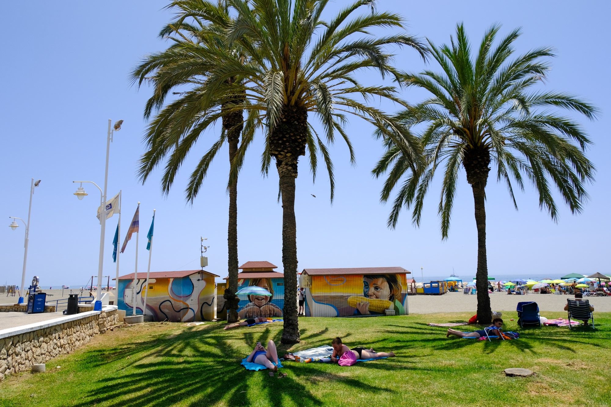 Primer domingo del verano 2023 en las playas de Málaga