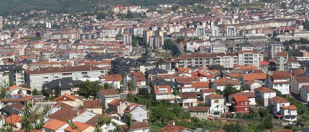 Una vista de la ciudad de Ourense. // Iñaki Osorio