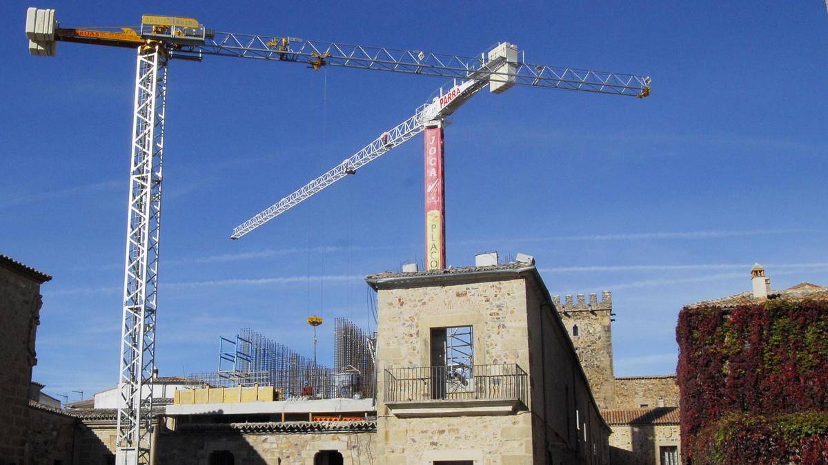 Obras del hotel Atrio de Cáceres en una imagen captada en 2009.