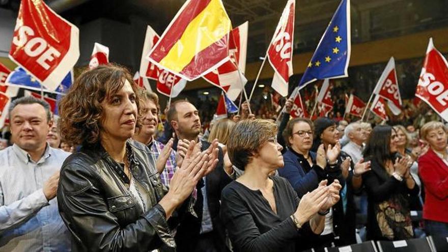 Irene Lozano, en primer terme, durant l&#039;acte del PSOE d&#039;ahir al pavelló Magariños de Madrid