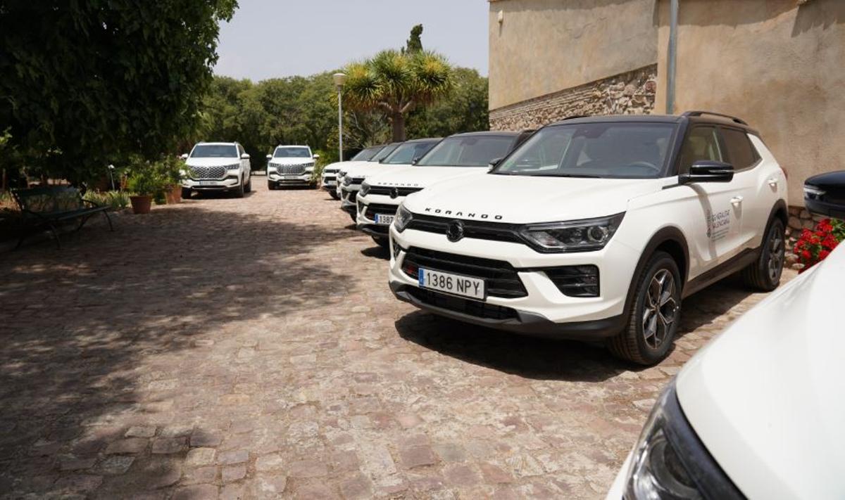 Los nuevos vehículos de los agentes.