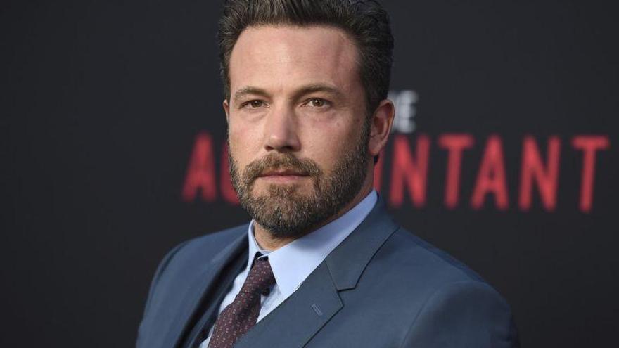 Ben Affleck cuenta en Facebook que se ha tratado la adicción al alcohol