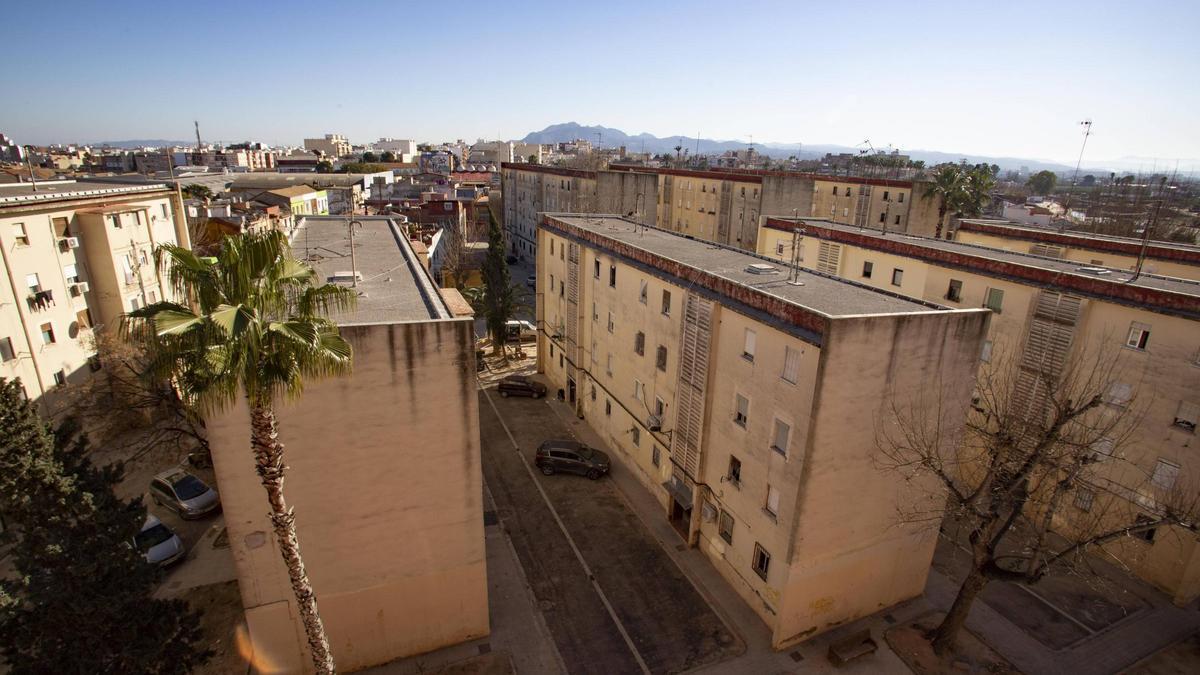 Panorámica del barrio del Raval de Algemesí, una de las zonas más castigadas.