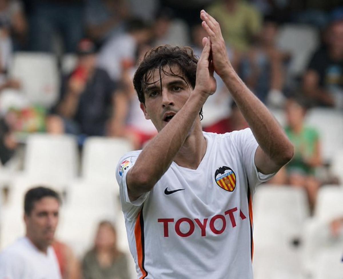 Jorge López durante un partido con el Valencia CF
