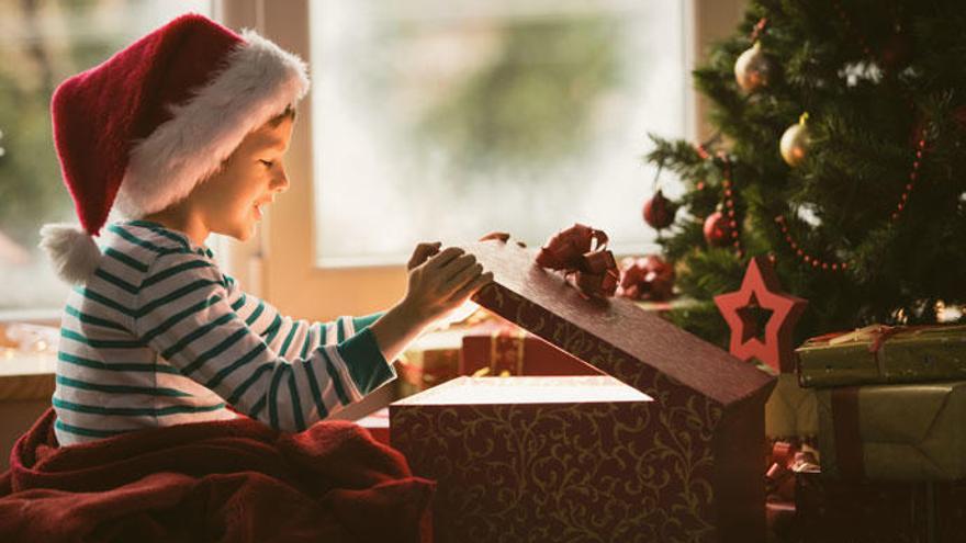 Existe un número ideal de regalos para los niños durante las Navidades? Los  expertos opinan que sí