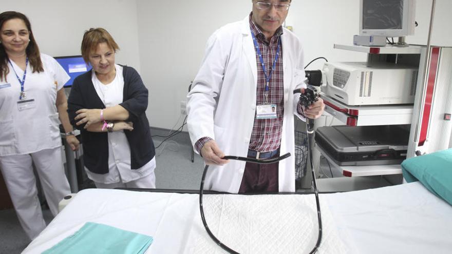 Sanidad estima que el cribado poblacional de cáncer de  colon llegará en un año al 85% de la población diana en Asturias