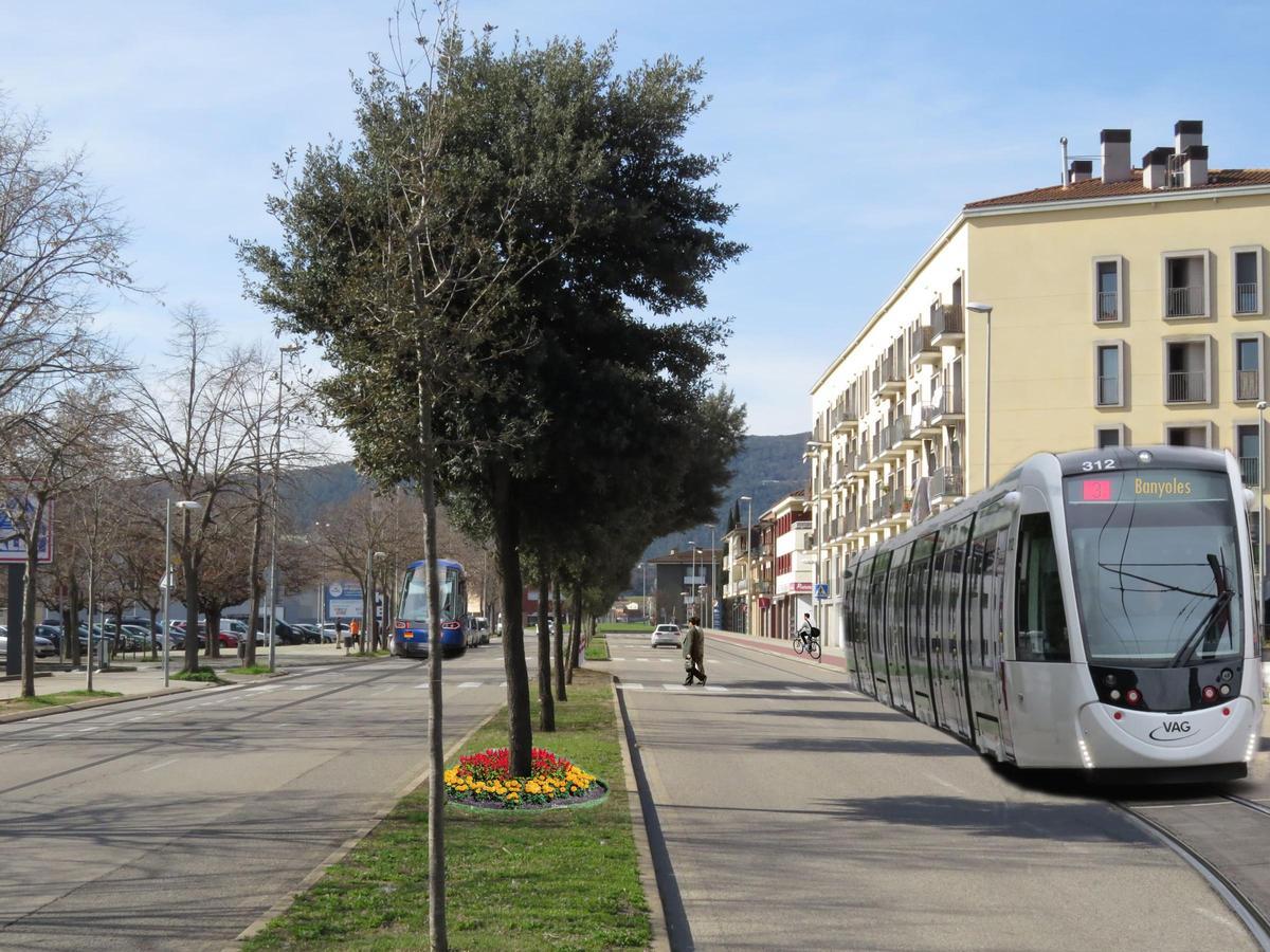 Una simulació del Tren-Tram a Banyoles.