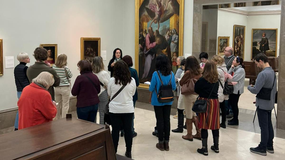 Los recorridos de APIT Madrid buscan mostrar rincones menos conocidos de la ciudad y descentralizar el turismo.
