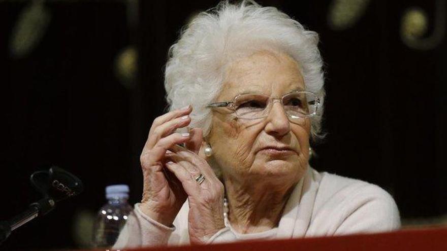 Amenazas ultras contra una senadora italiana de 89 años superviviente de Auschwitz