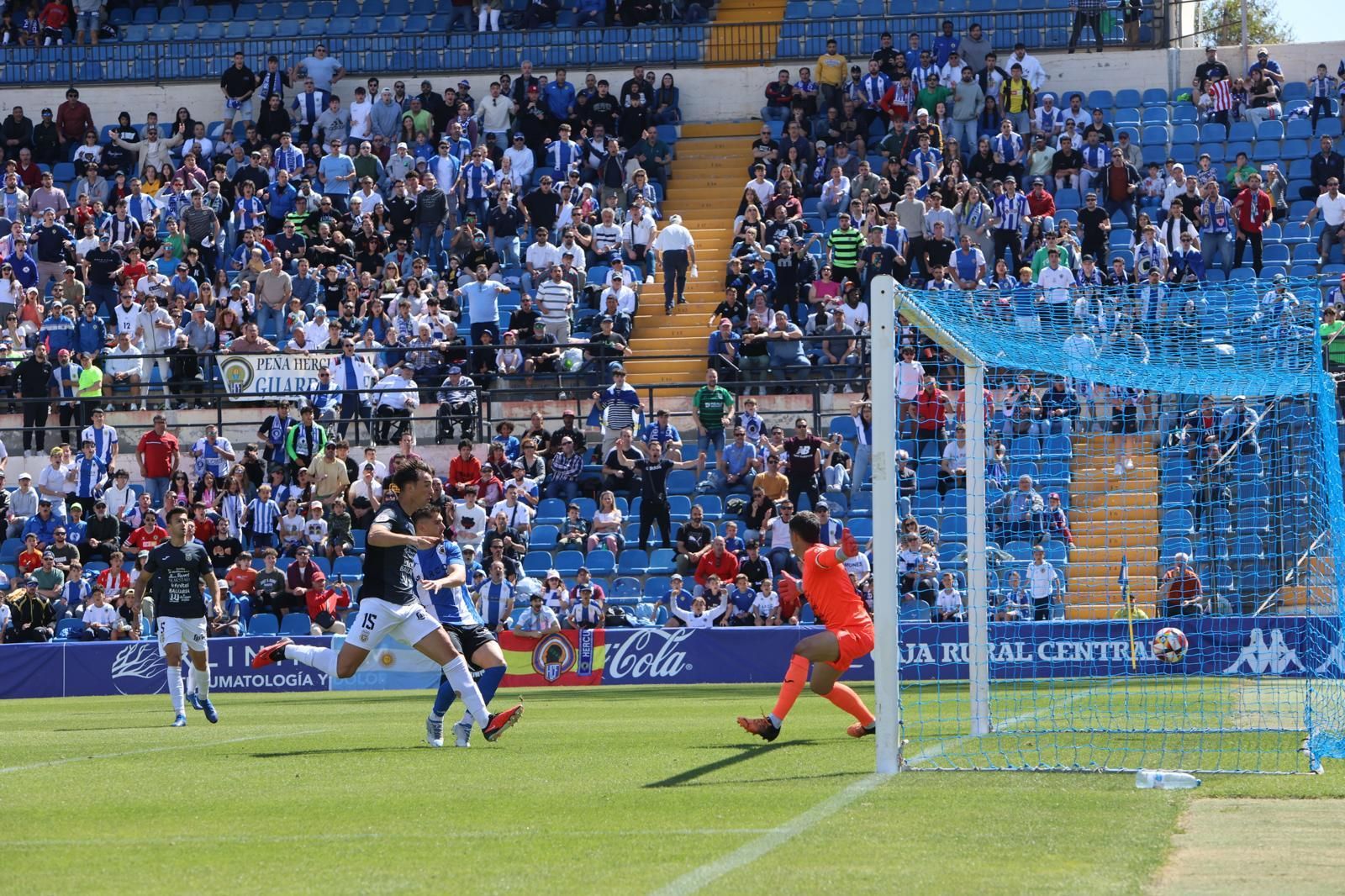 Las imágenes del Hércules CF- Peña Deportiva