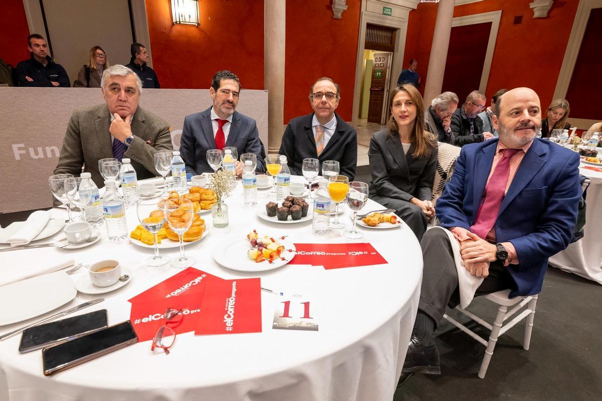 FOTOGALERÍA | #ElCorreoPregunta con José María Garzón  y Juan Ortega