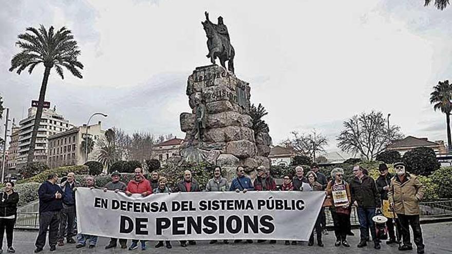 Concentración en defensa de las pensiones