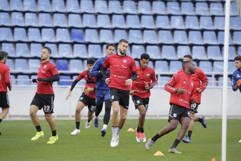 Entrenamiento del Tenerife  | 21/01/2020 | Fotógrafo: Delia Padrón