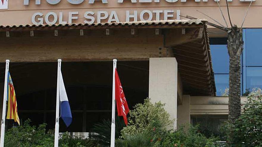 La cadena de Joan Gaspart asume la gestión del hotel Alicante Golf  durante10 años - Información