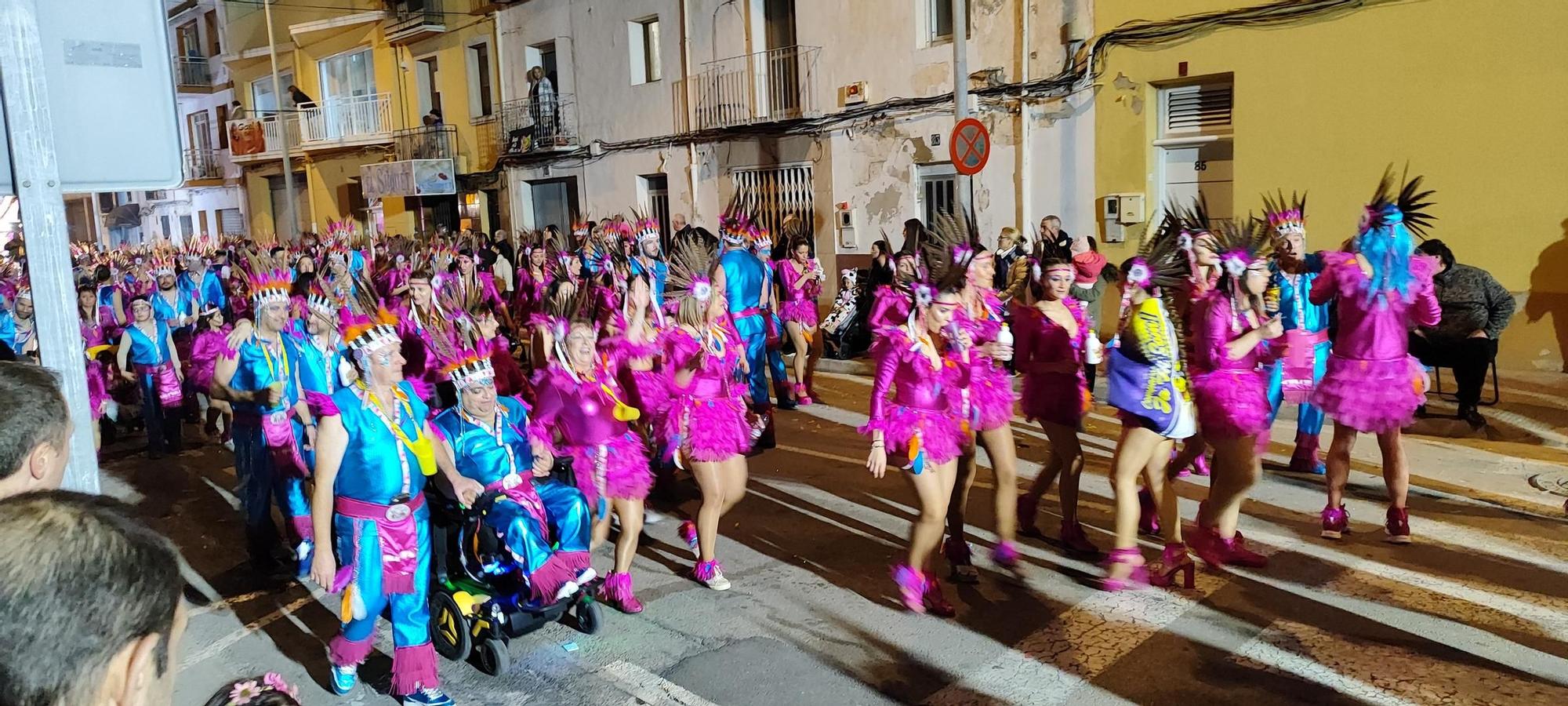 Macrogalería de fotos del segundo desfile del Carnaval de Vinaròs