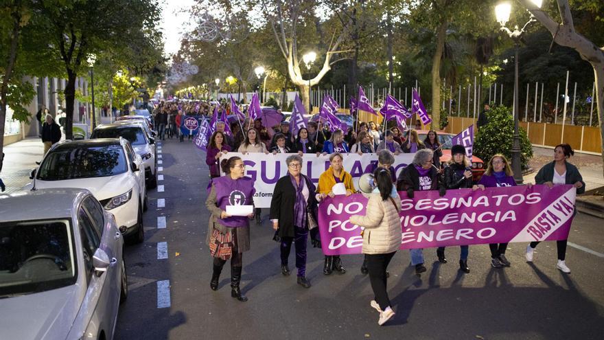 Cáceres clama contra la violencia de género: 177 denuncias en un año