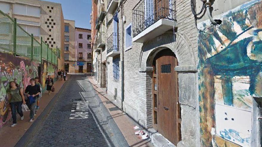 La céntrica calle Trinidad de Zaragoza, en obras para mejorar su accesibilidad