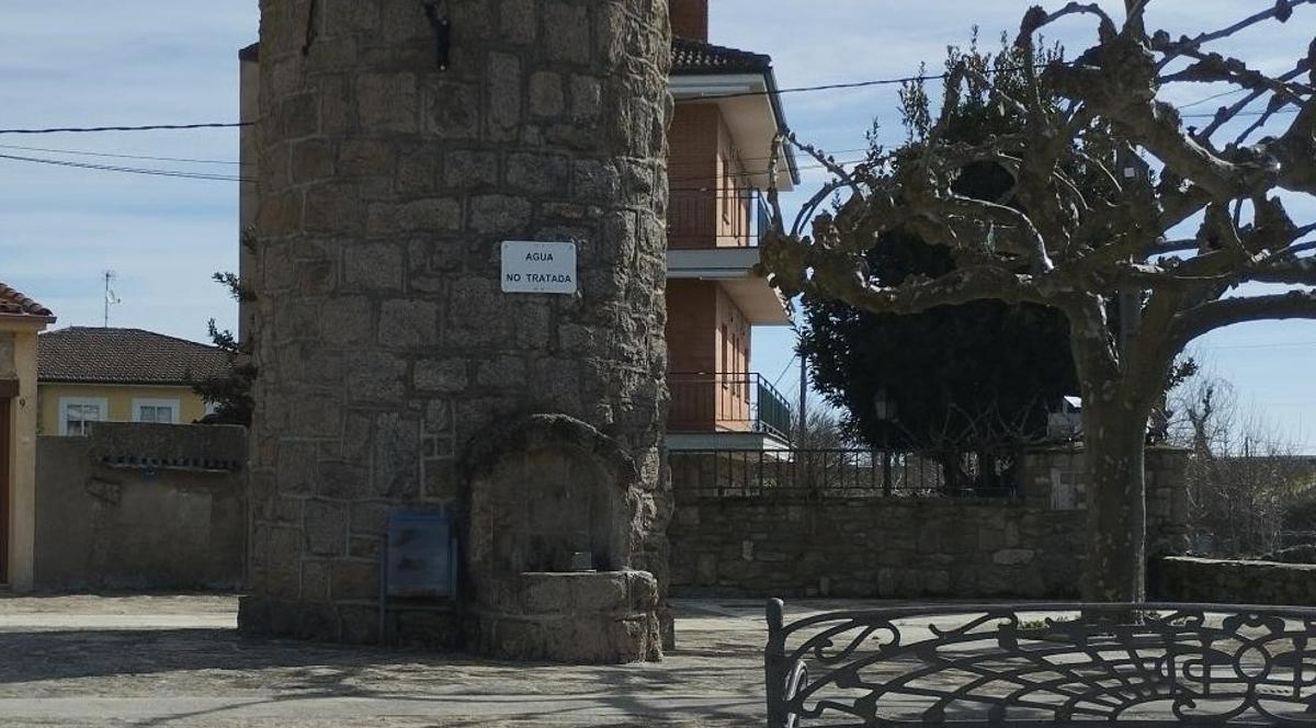 Fuente del municipio de Villalcampo.